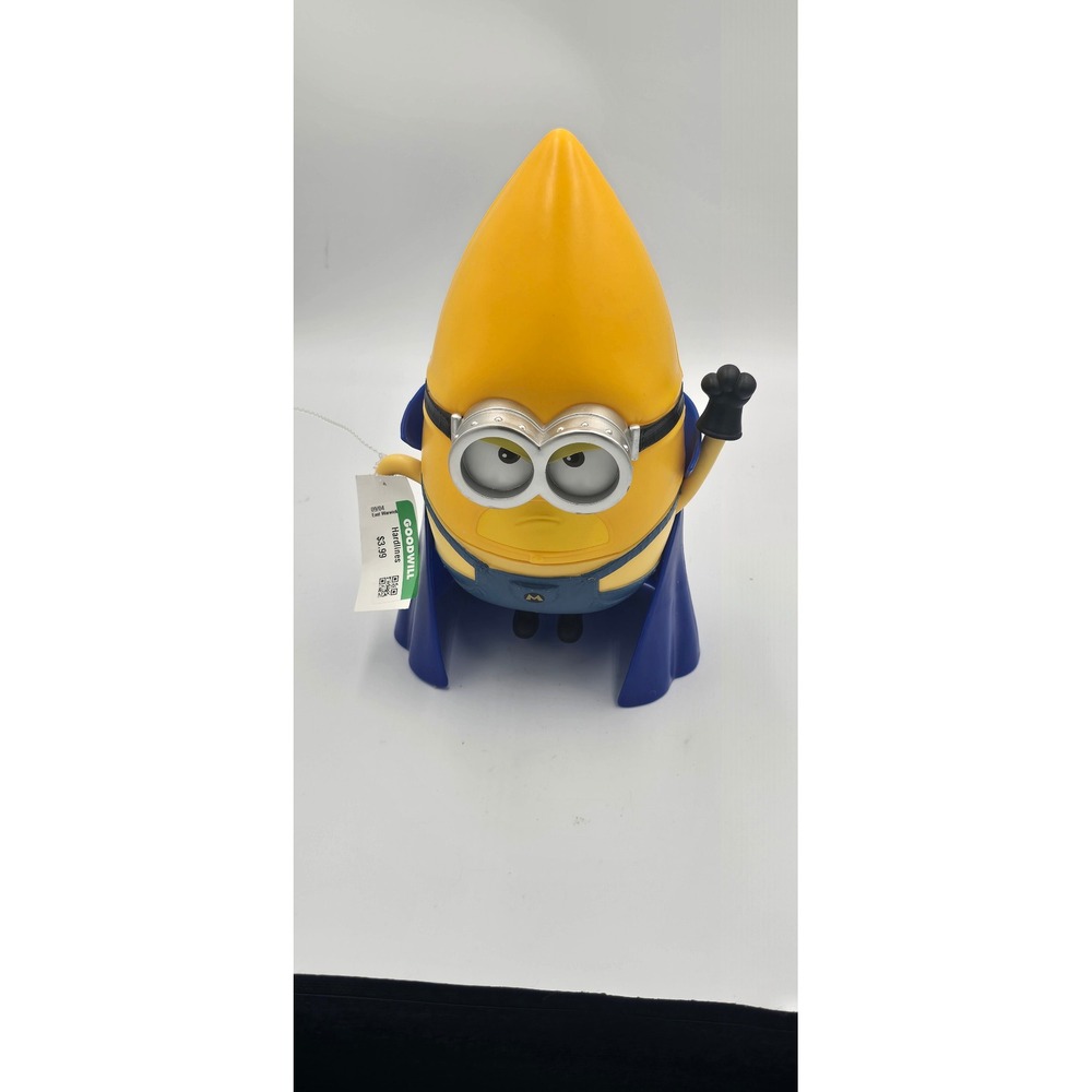 Despicable Me 4 Mega Minion Gus Cinema Cup 3D Figural Drink Bottle 10 inches